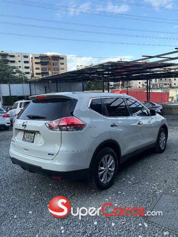 2016 Nissan X-Trail — foto 3 / 9