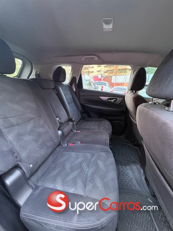2016 Nissan X-Trail — foto 9 / 9