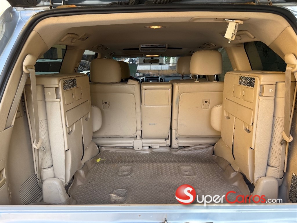 2013 Toyota Land Cruiser 200 VX-R — foto 8 / 12