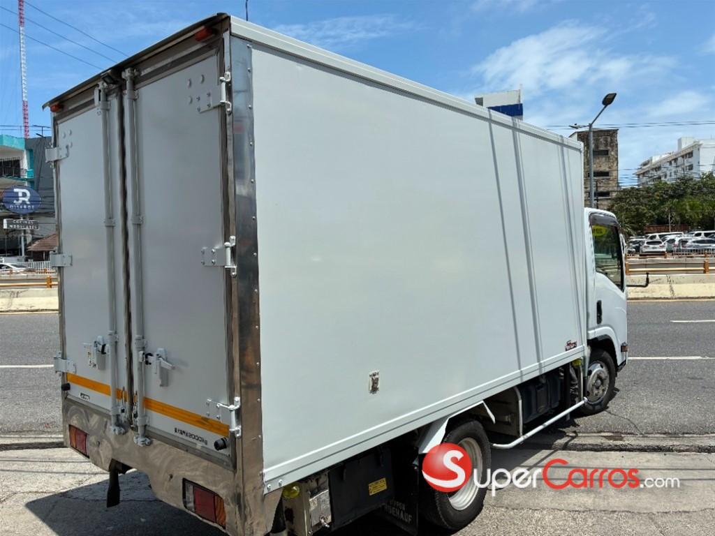 2015 Isuzu ELF — foto 5 / 12