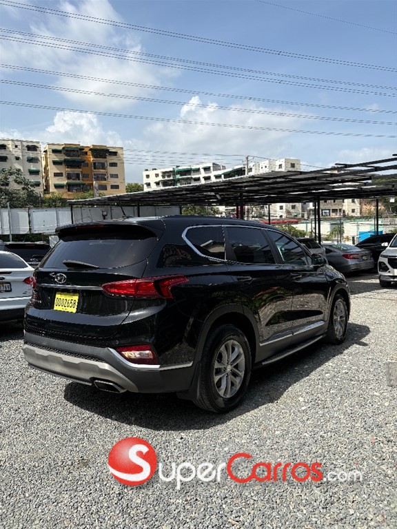 2020 Hyundai Santa Fe SE — foto 5 / 11