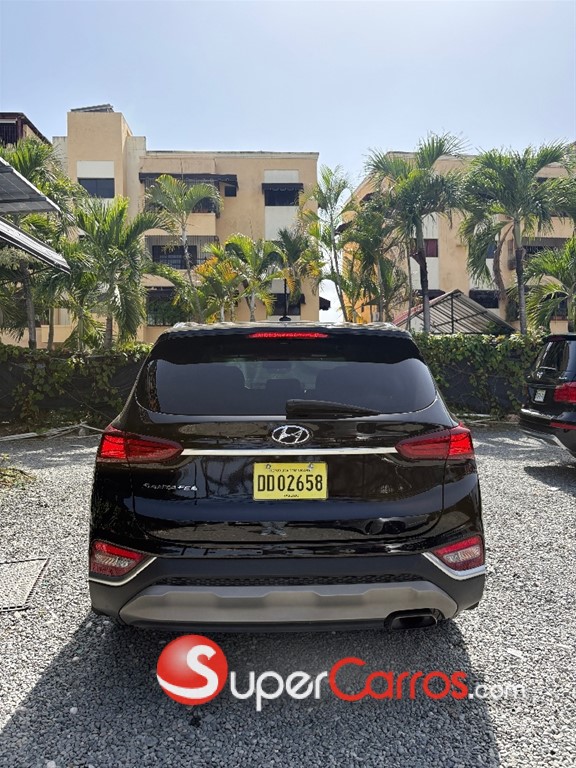 2020 Hyundai Santa Fe SE — foto 6 / 11