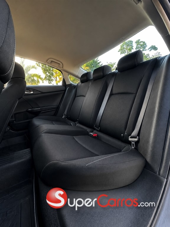 2020 Honda Civic LX — foto 6 / 10
