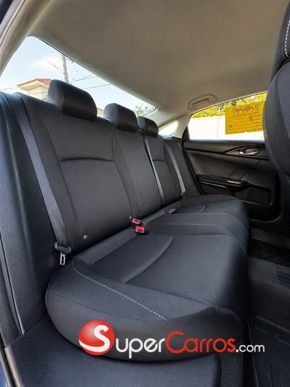 2020 Honda Civic LX — foto 7 / 10