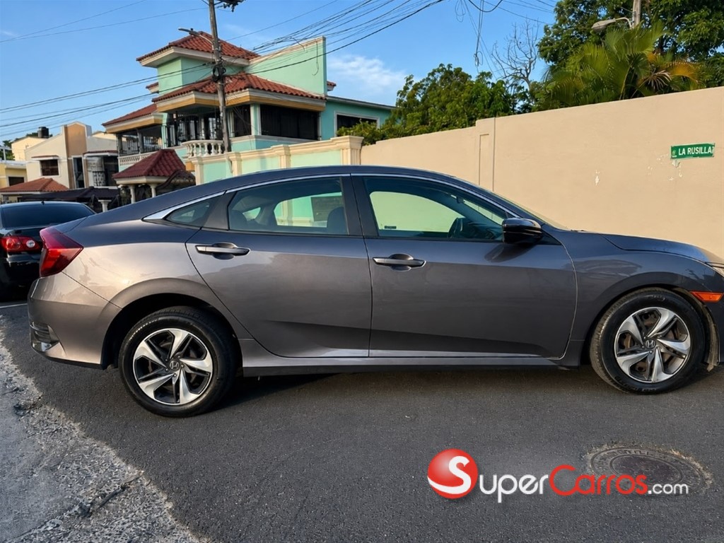 2020 Honda Civic LX — foto 8 / 10