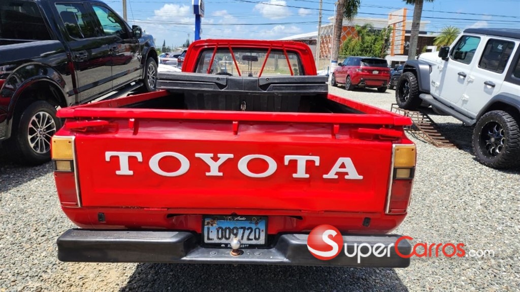 1988 Toyota Hilux — foto 4 / 10