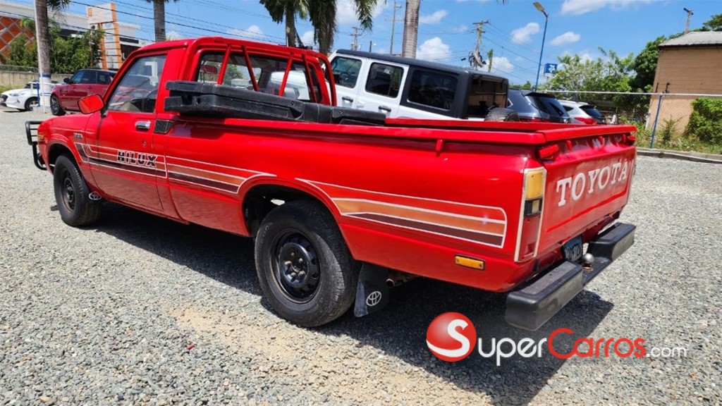 1988 Toyota Hilux — foto 5 / 10