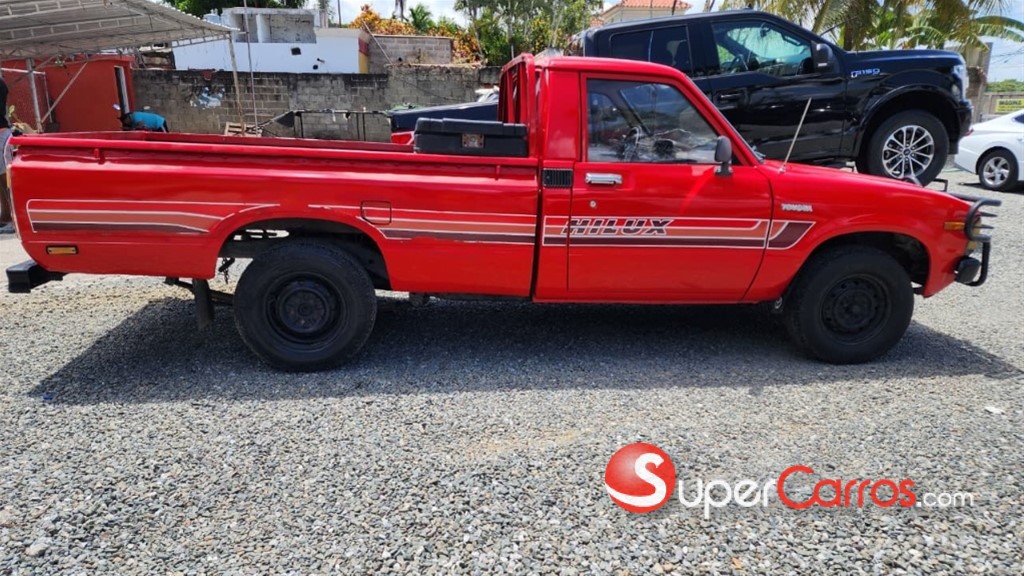 1988 Toyota Hilux — foto 6 / 10