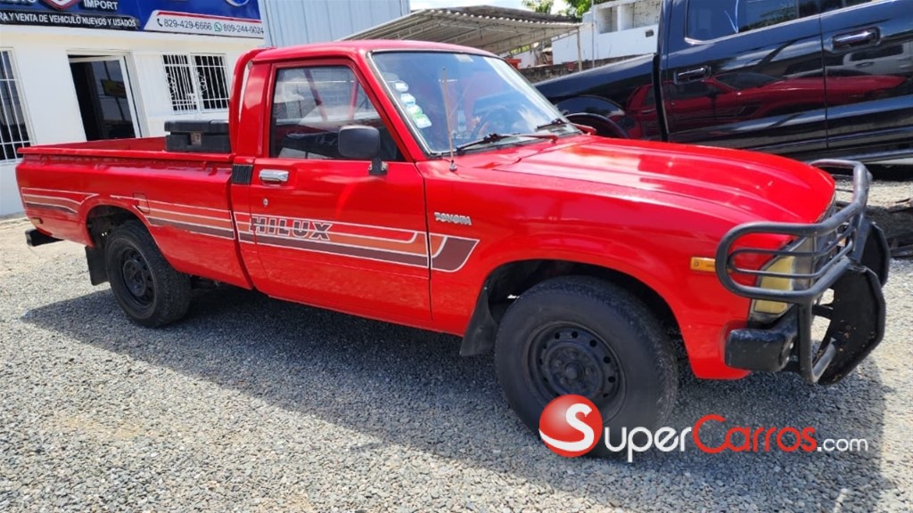 1988 Toyota Hilux — foto 7 / 10