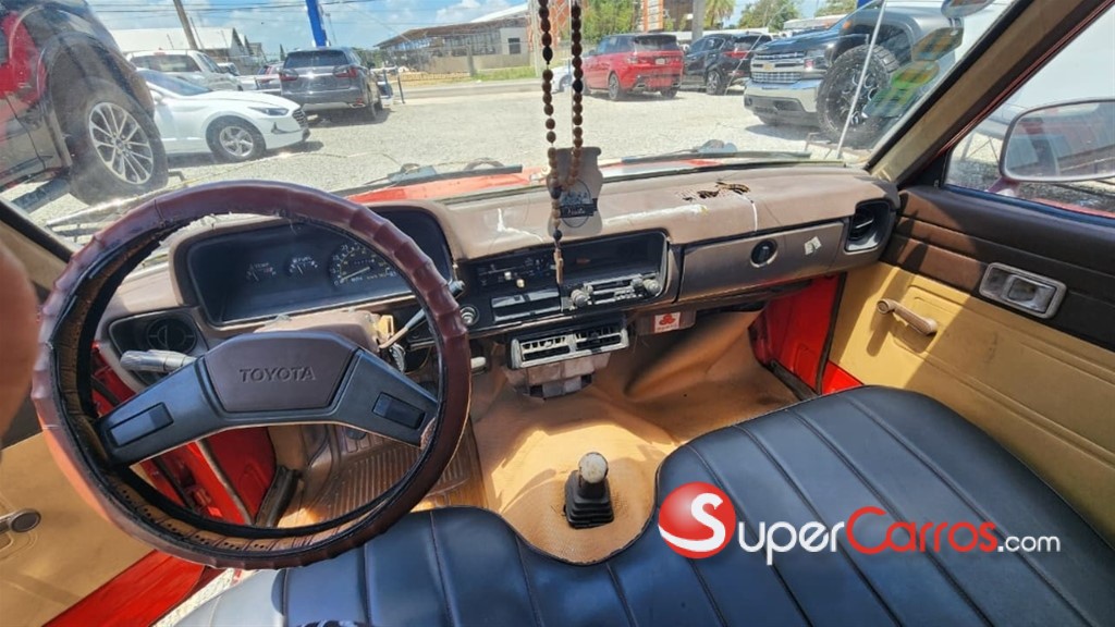 1988 Toyota Hilux — foto 10 / 10