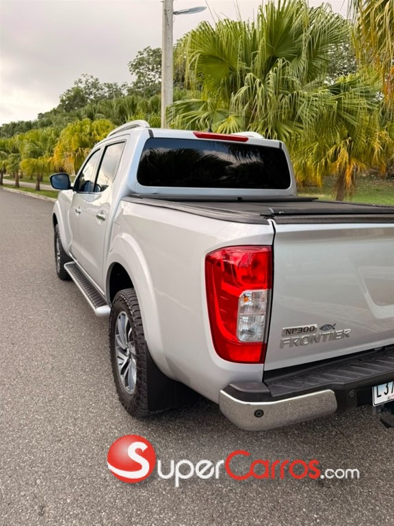 2018 Nissan Frontier LE — foto 4 / 11