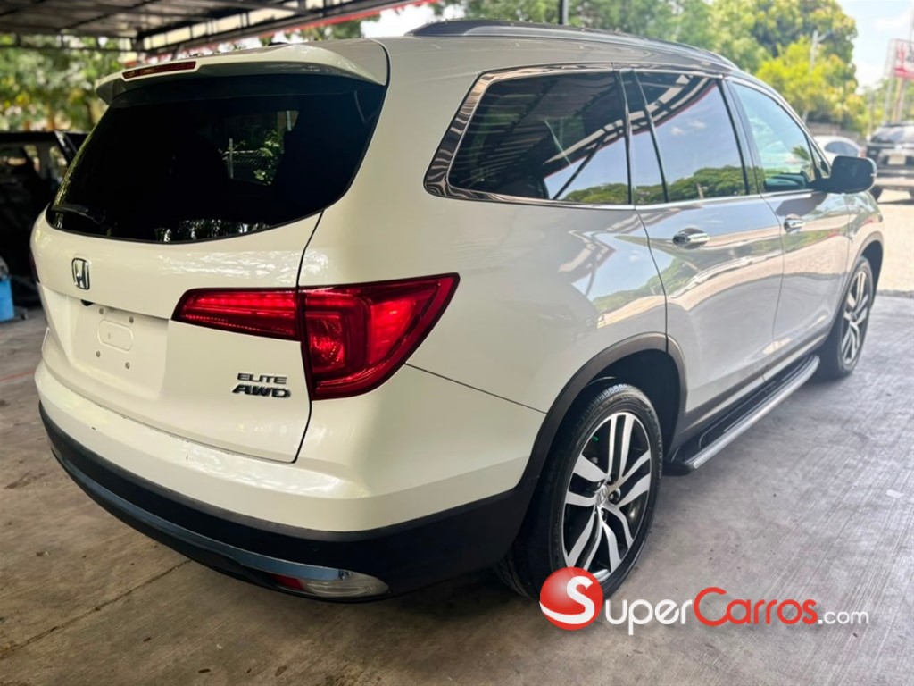 2017 Honda Pilot Elite — foto 3 / 12