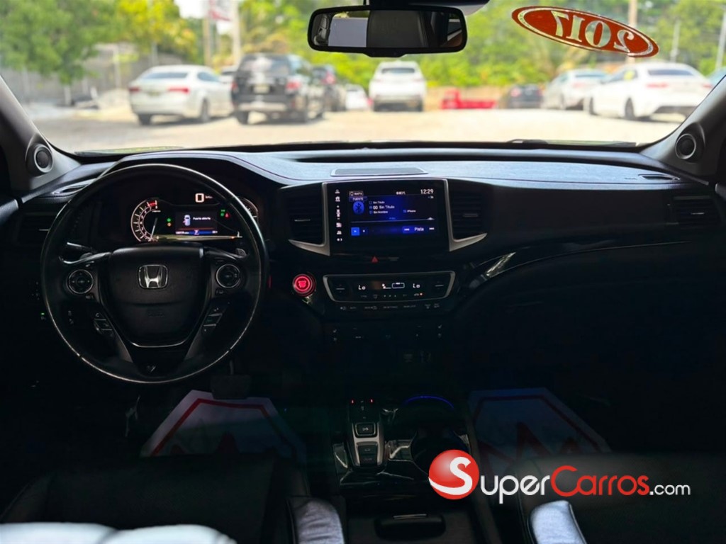 2017 Honda Pilot Elite — foto 6 / 12