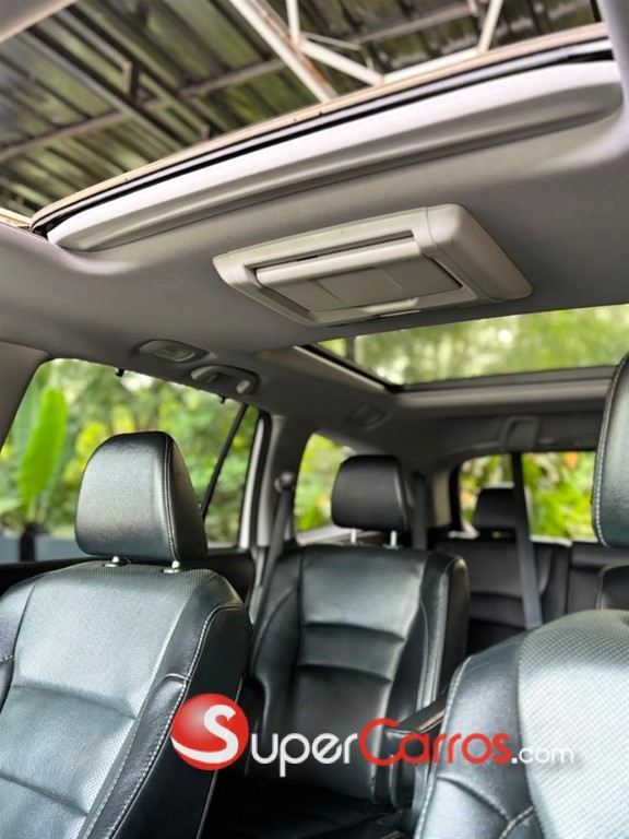 2017 Honda Pilot Elite — foto 9 / 12