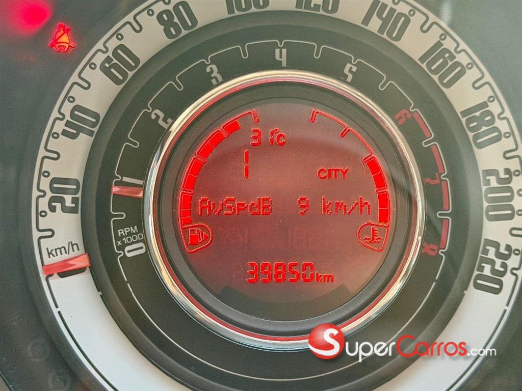 2018 Fiat 500 — foto 8 / 8