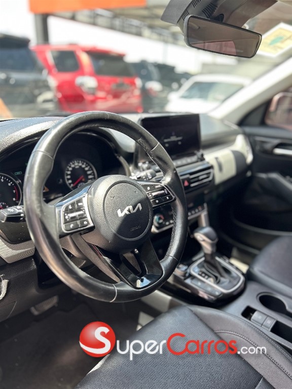 2023 Kia Seltos S — foto 9 / 12