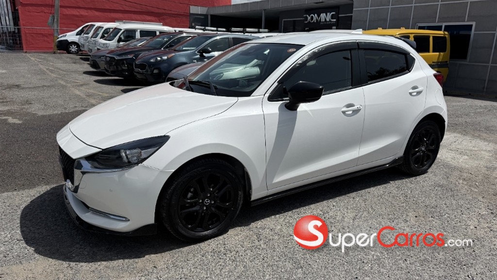 2021 Mazda 2 — foto 6 / 12