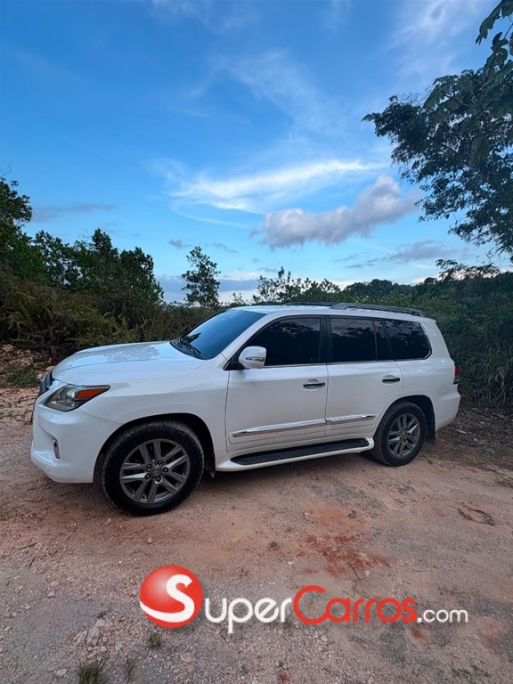 2012 Lexus LX 570