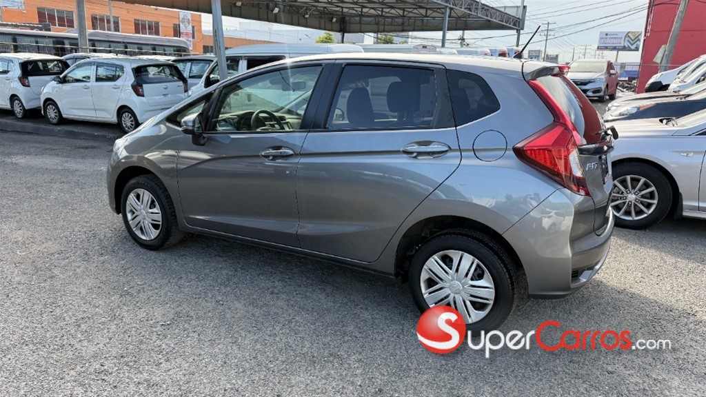 2019 Honda Fit — foto 7 / 12