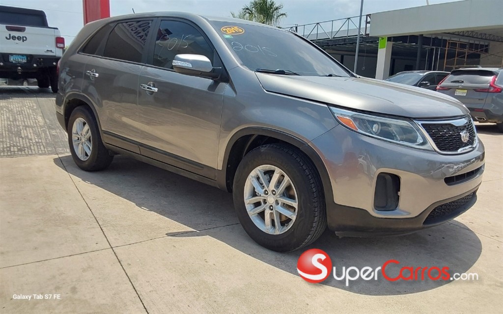 2015 Kia Sorento — foto 3 / 8