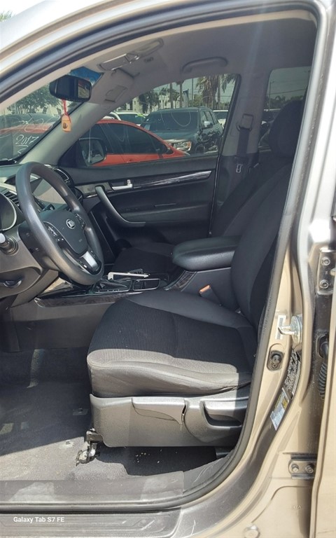 2015 Kia Sorento — foto 7 / 8