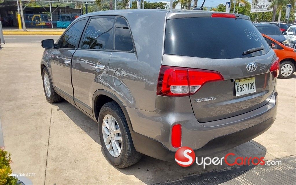 2015 Kia Sorento — foto 8 / 8