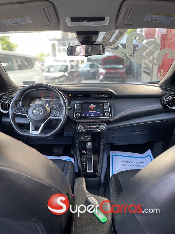 2020 Nissan Kicks SR — foto 4 / 10