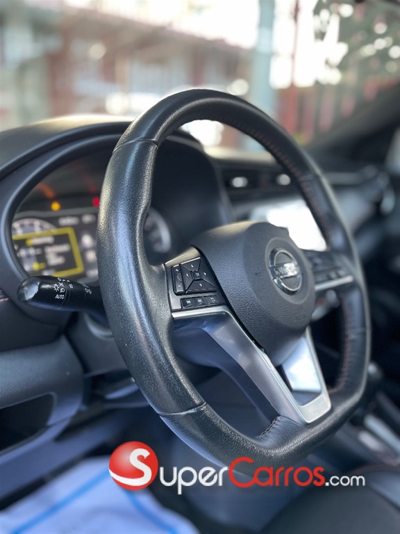 2020 Nissan Kicks SR — foto 5 / 10