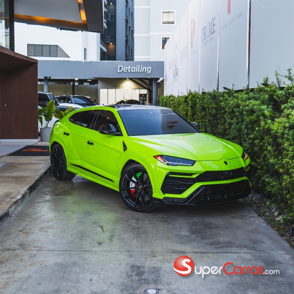 2019 Lamborghini Urus — foto 2 / 12