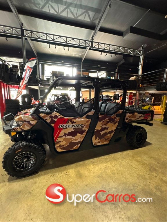 2022 Can Am Defender — foto 3 / 4