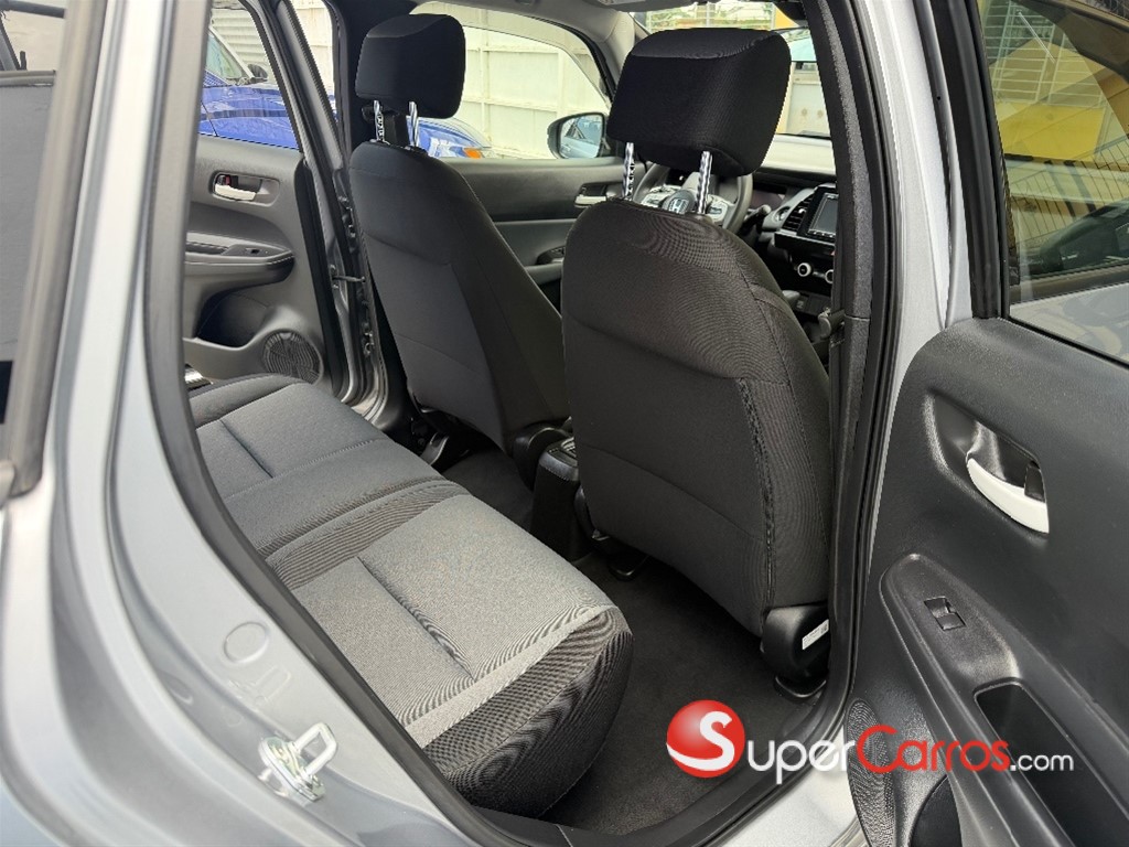 2021 Honda Fit — foto 6 / 12