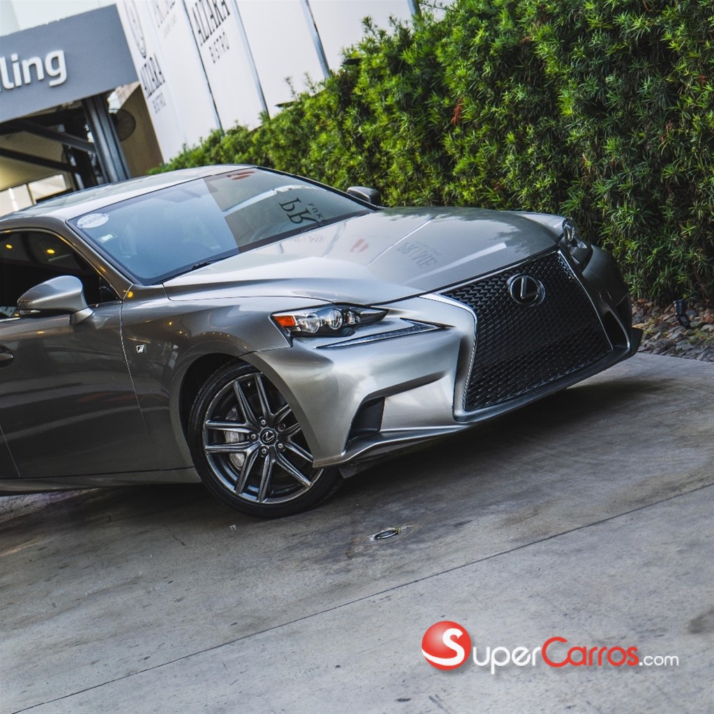 2017 Lexus IS 350 F Sport — foto 2 / 11