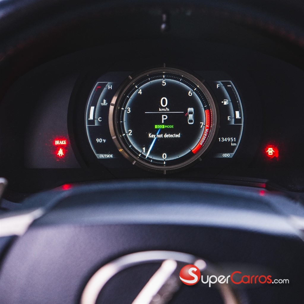 2017 Lexus IS 350 F Sport — foto 10 / 11