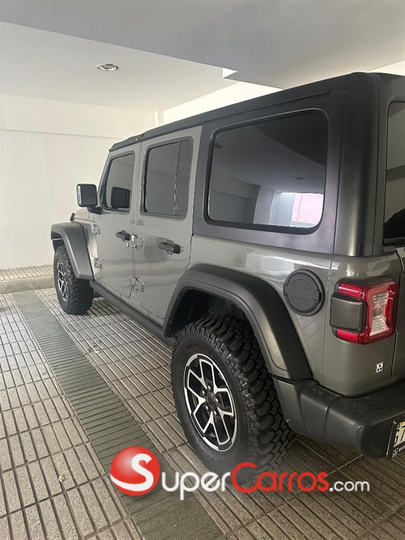 2018 Jeep Wrangler Limited — foto 3 / 4