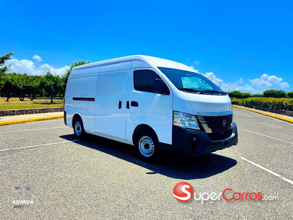 2027 Nissan Urvan Cargo — foto 3 / 12