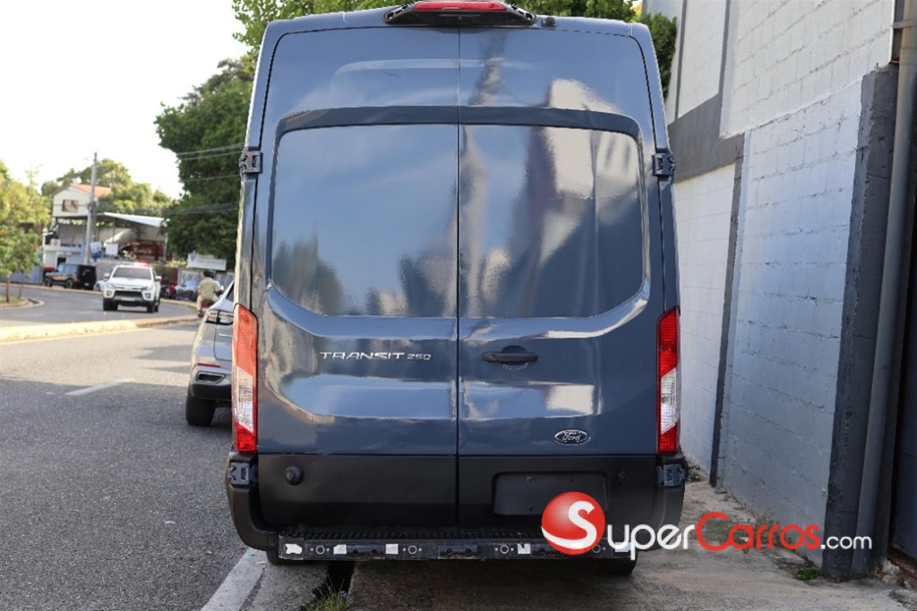 2020 Ford Transit — foto 7 / 10
