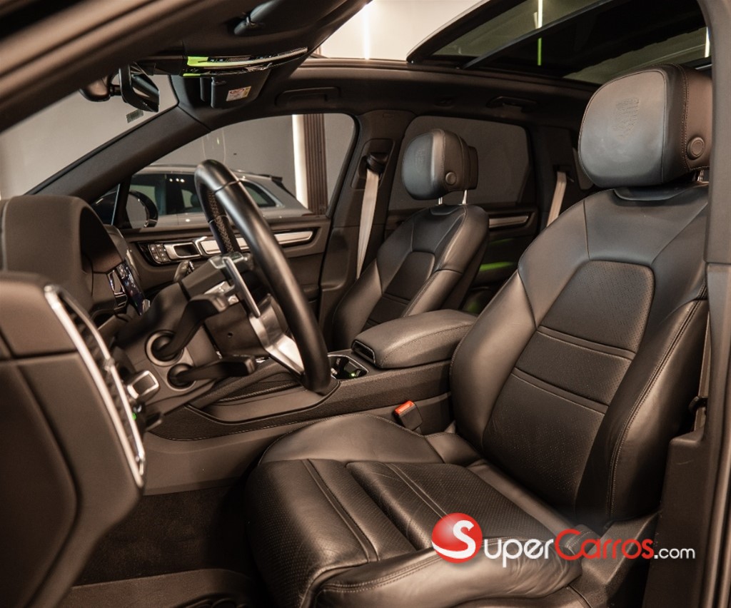 2022 Porsche Cayenne E-Hybrid — foto 11 / 12