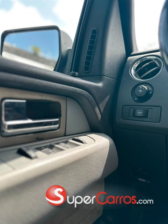 2011 Ford F 150 XL Ecoboost — foto 8 / 12