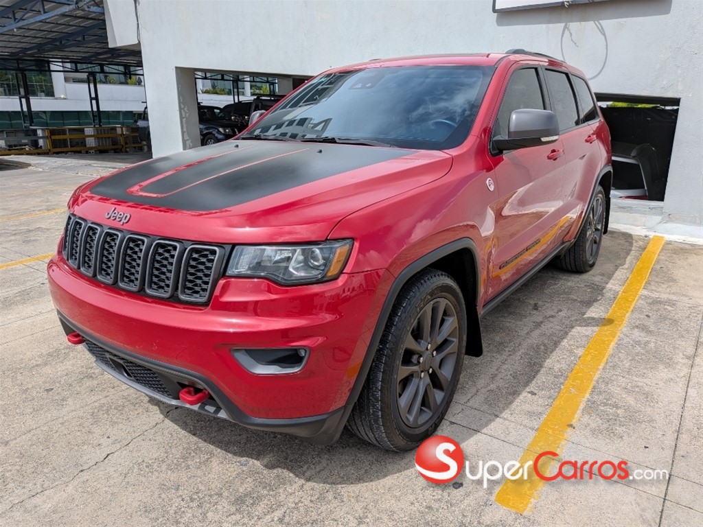 2018 Jeep Grand Cherokee Trailhawk — foto 2 / 8