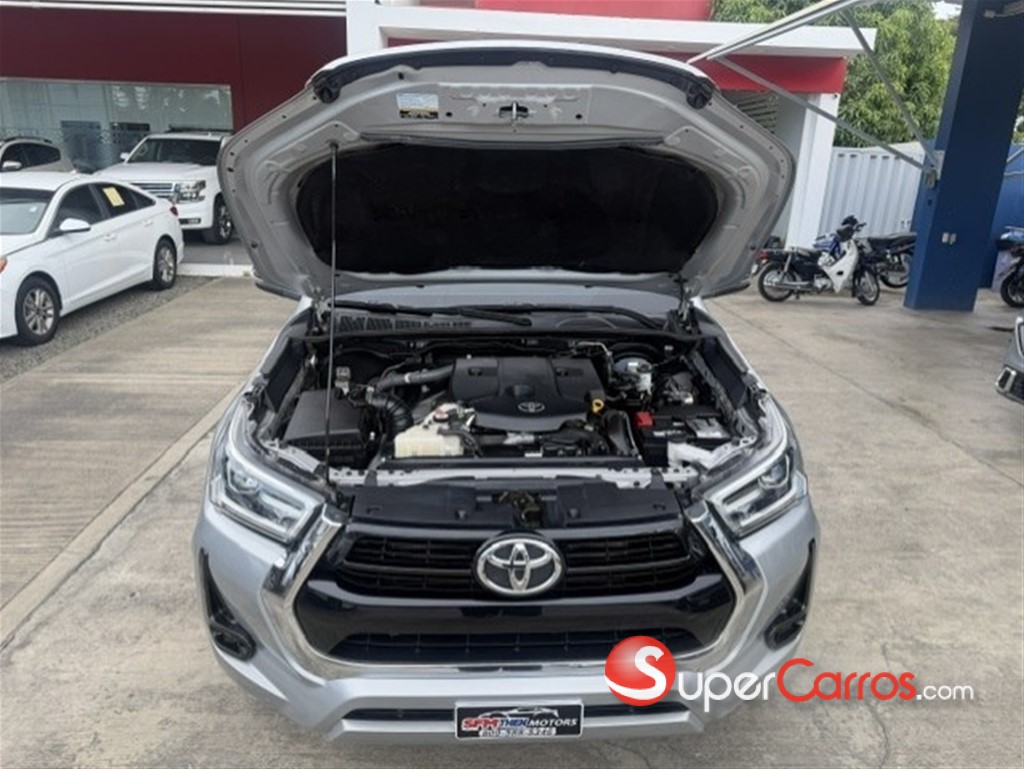 2022 Toyota Hilux SRV — foto 12 / 12