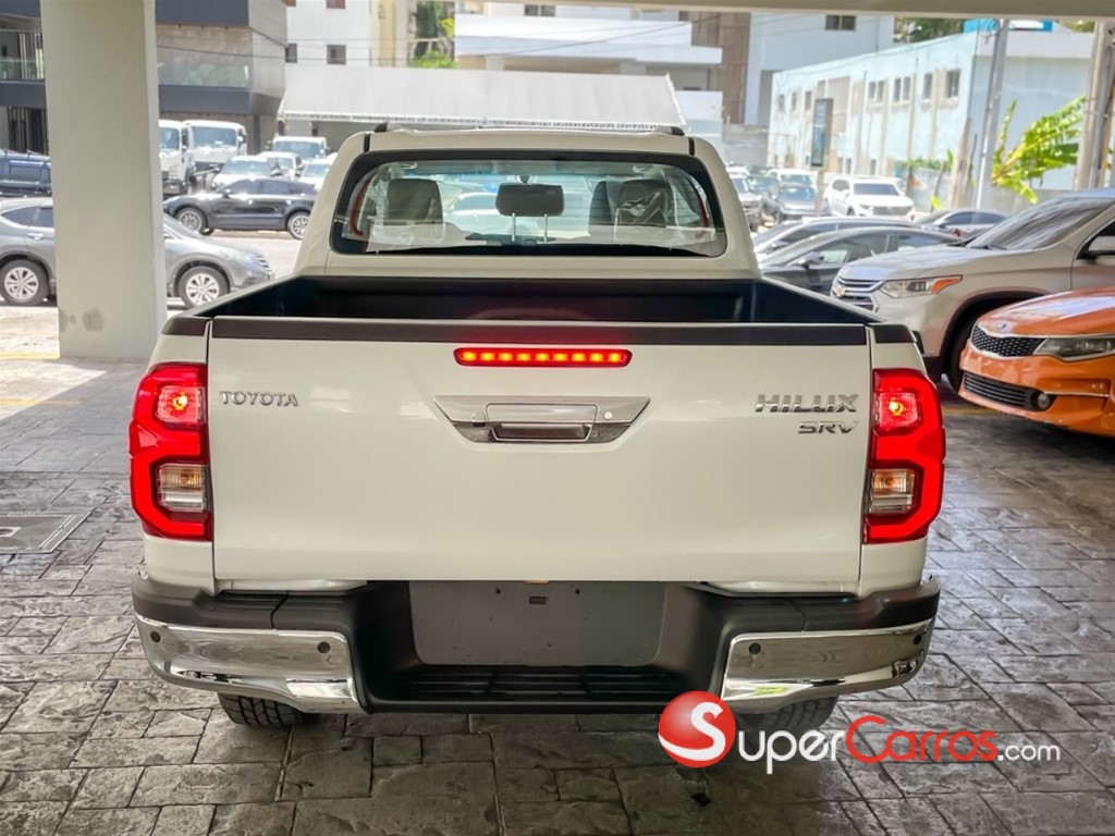 2026 Toyota Hilux SRV — foto 5 / 11