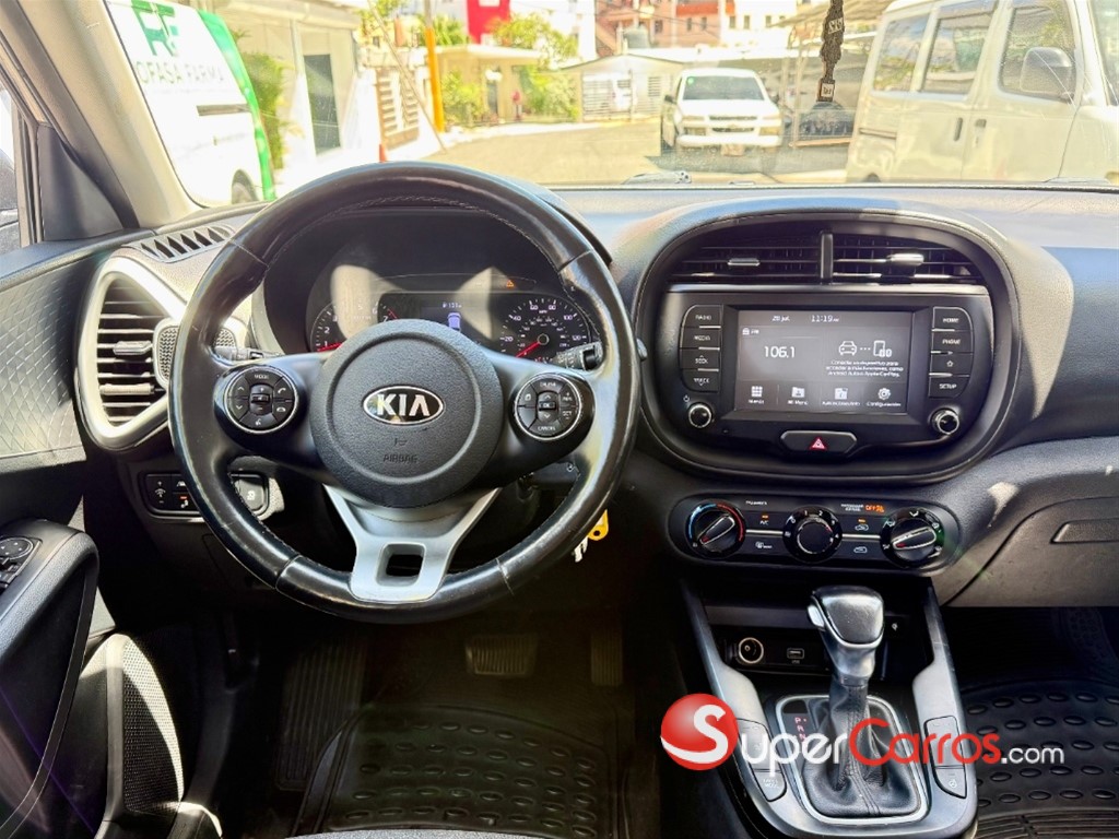 2020 Kia Soul S — foto 4 / 11