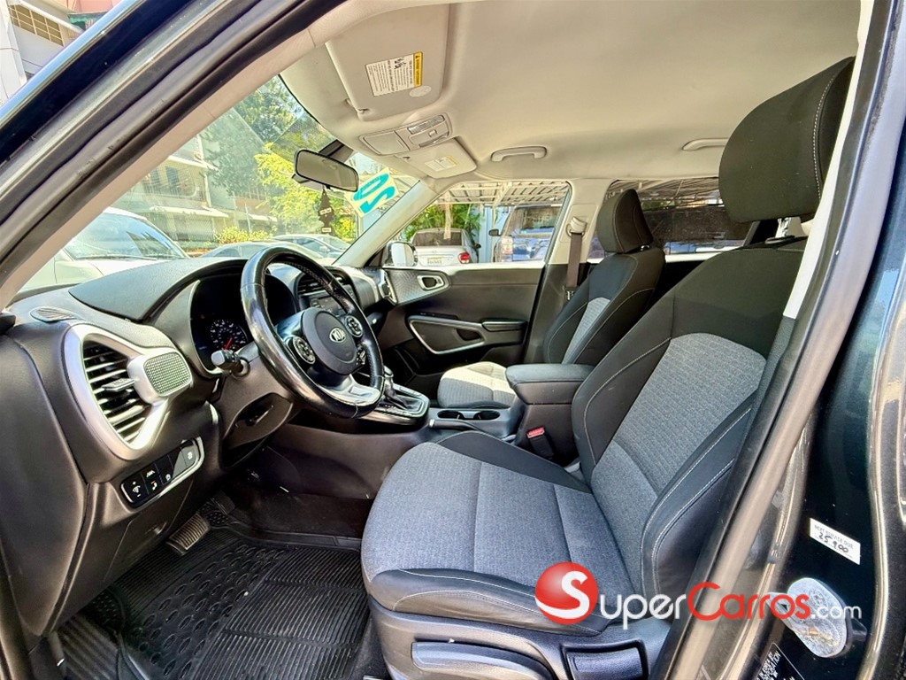 2020 Kia Soul S — foto 6 / 11