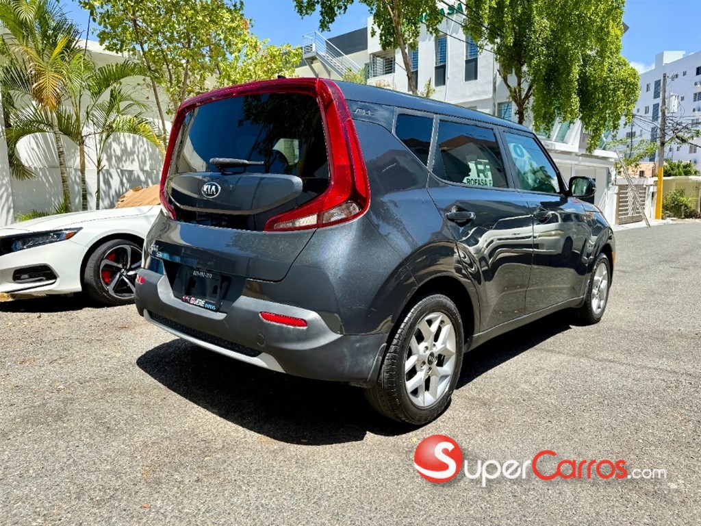 2020 Kia Soul S — foto 9 / 11