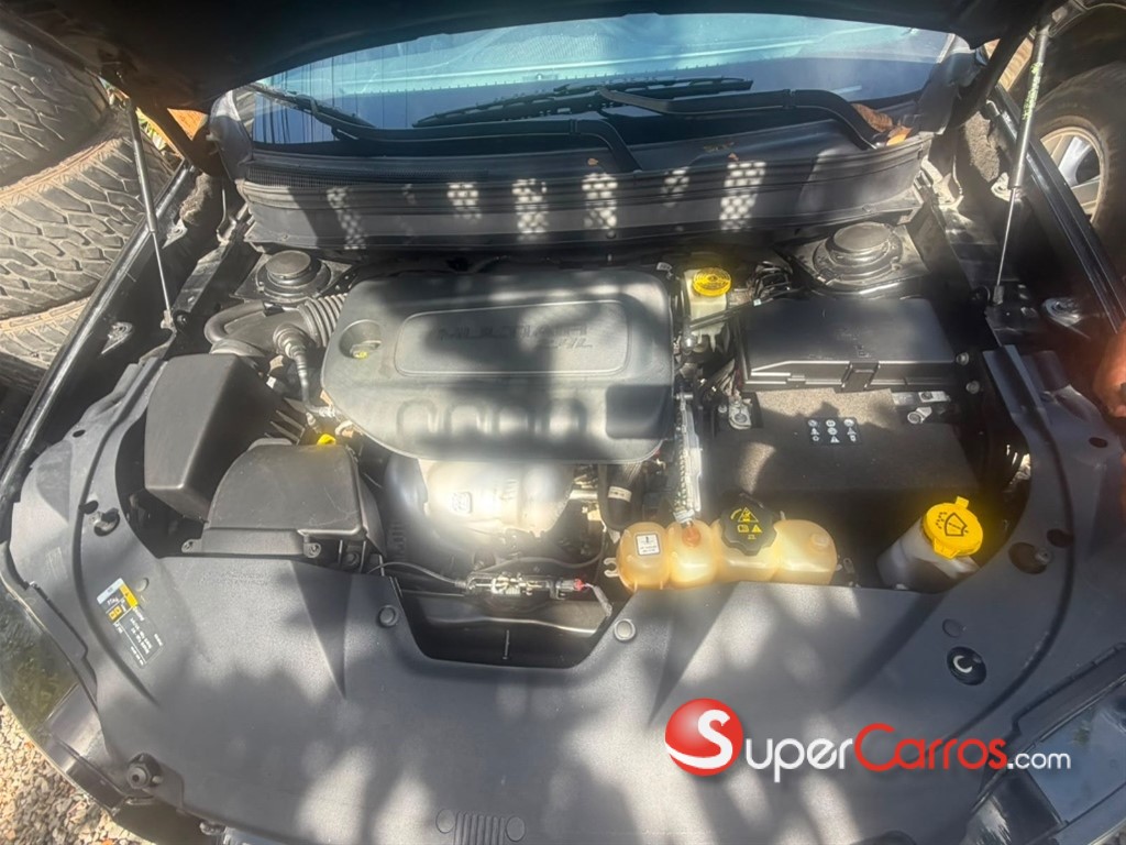 2021 Jeep Cherokee Latitude — foto 6 / 7