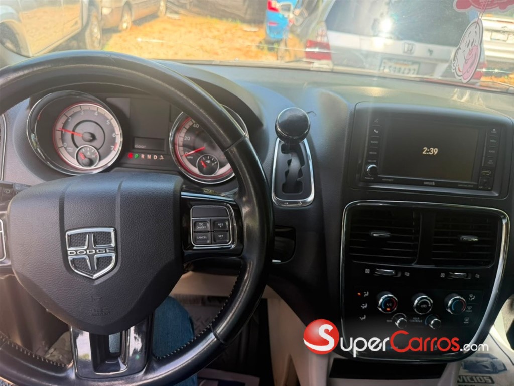 2020 Dodge Grand Caravan — foto 2 / 7