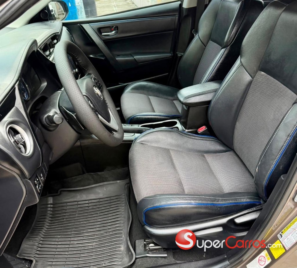 2019 Toyota Corolla SE — foto 10 / 12