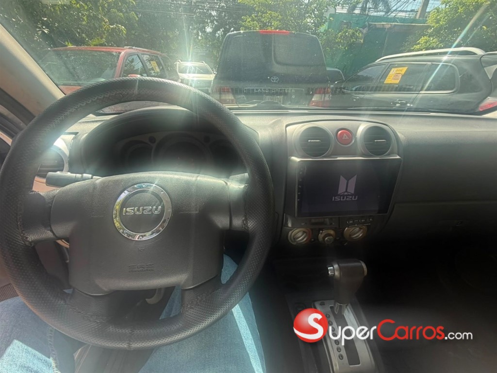 2008 Isuzu DMAX — foto 4 / 6