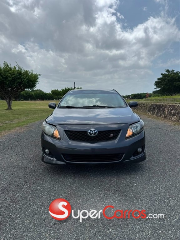 2010 Toyota Corolla S — foto 2 / 12