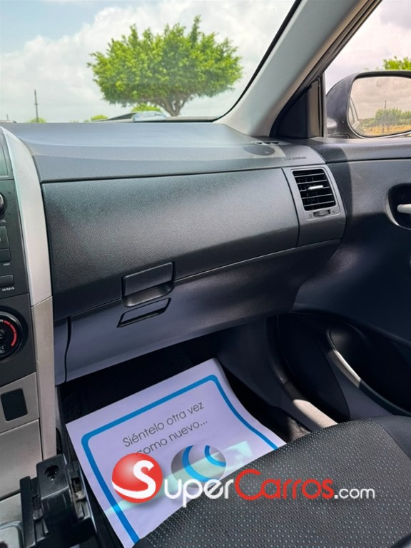 2010 Toyota Corolla S — foto 7 / 12